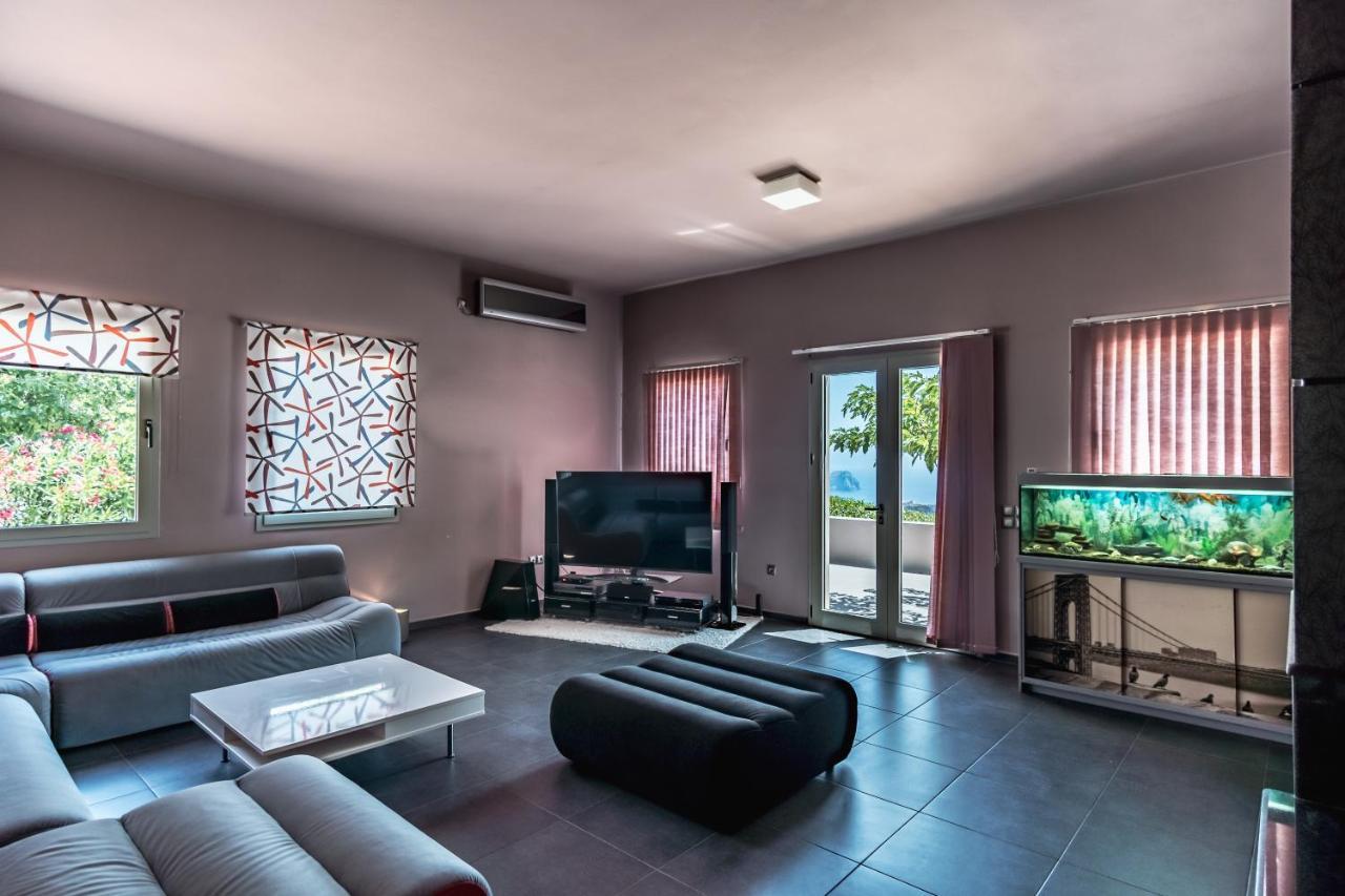 Villa Iris Livadi  Exterior photo